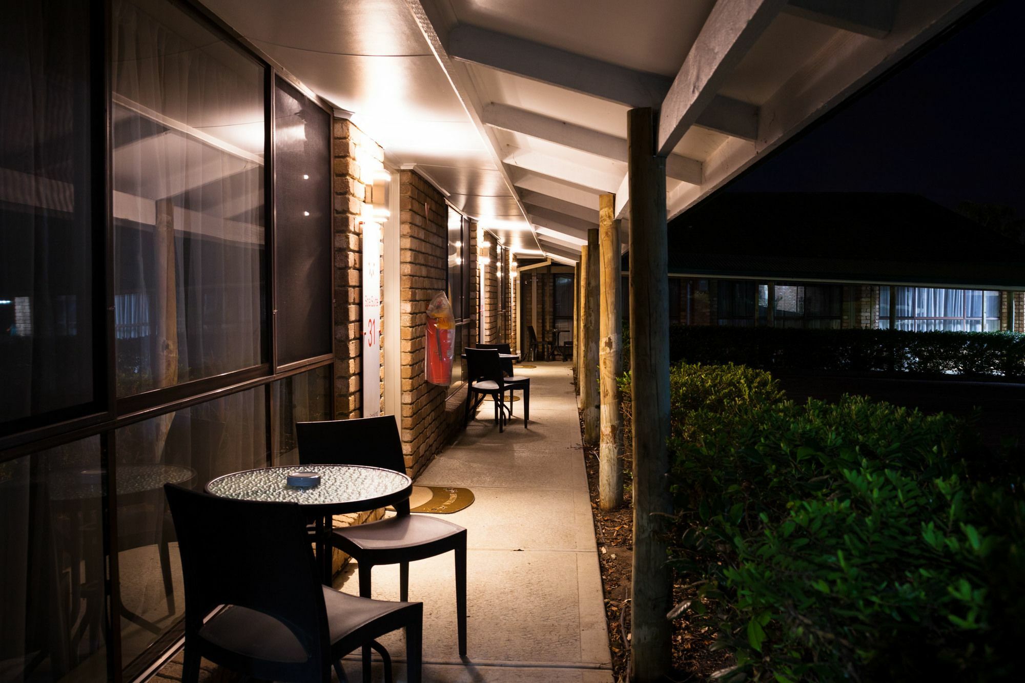 Farnham Court Motel And Restaurant Morwell Exterior photo